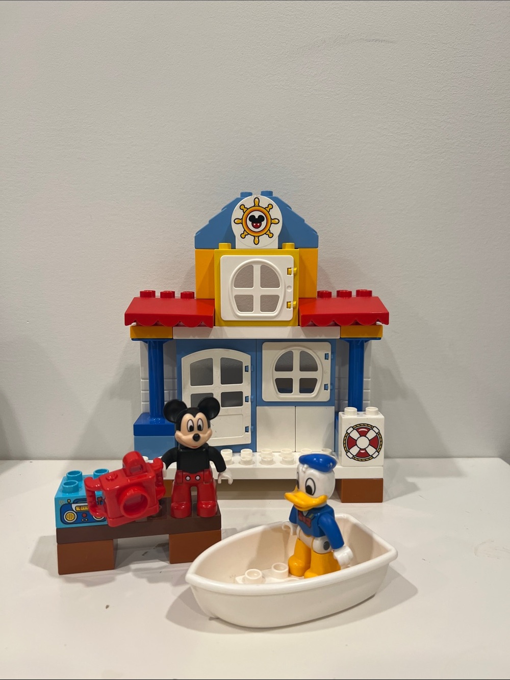 LEGO DUPLO Mickey & Donald Boat Playset - Beach House - Disney Junior - Toddler
